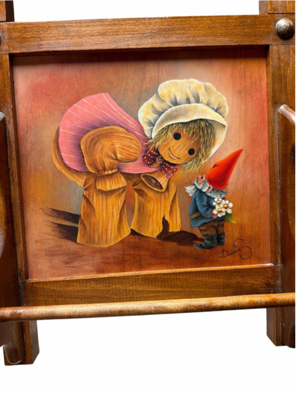 Vintage Hand Painted Wood Wall Rack Gnome Folk Art Scandinavian Cottagecore - Picture 4 of 6
